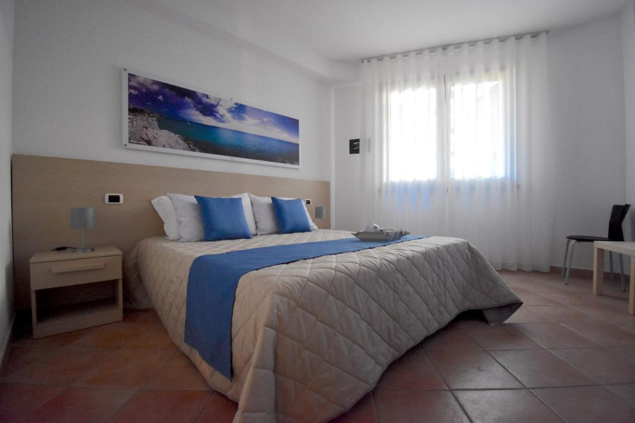 Aparthotel Il Cardellino 3*