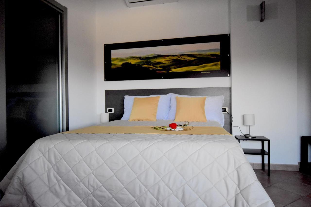 Aparthotel Il Cardellino 3*